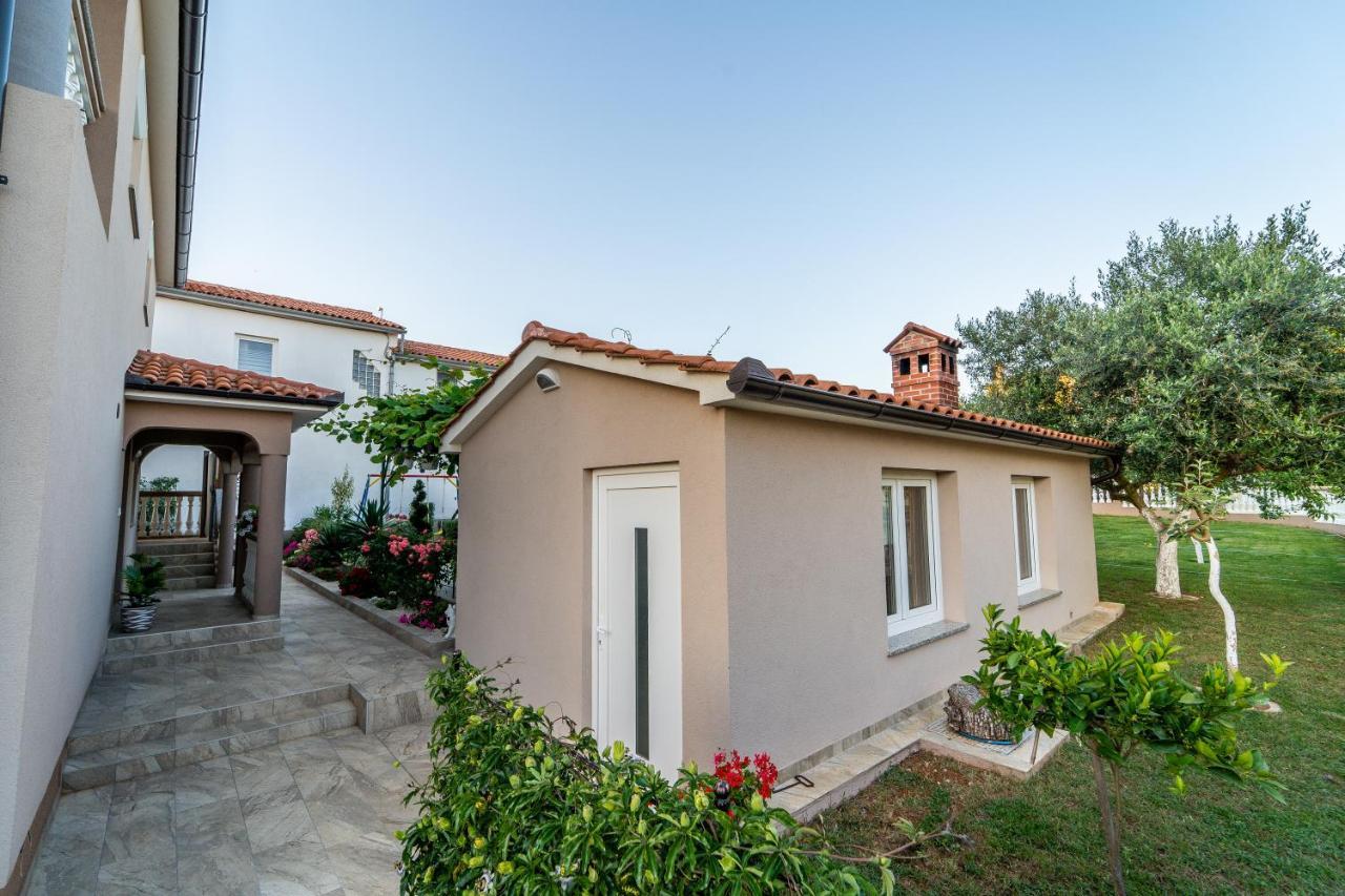 Apartment Suncica PUY Exterior foto