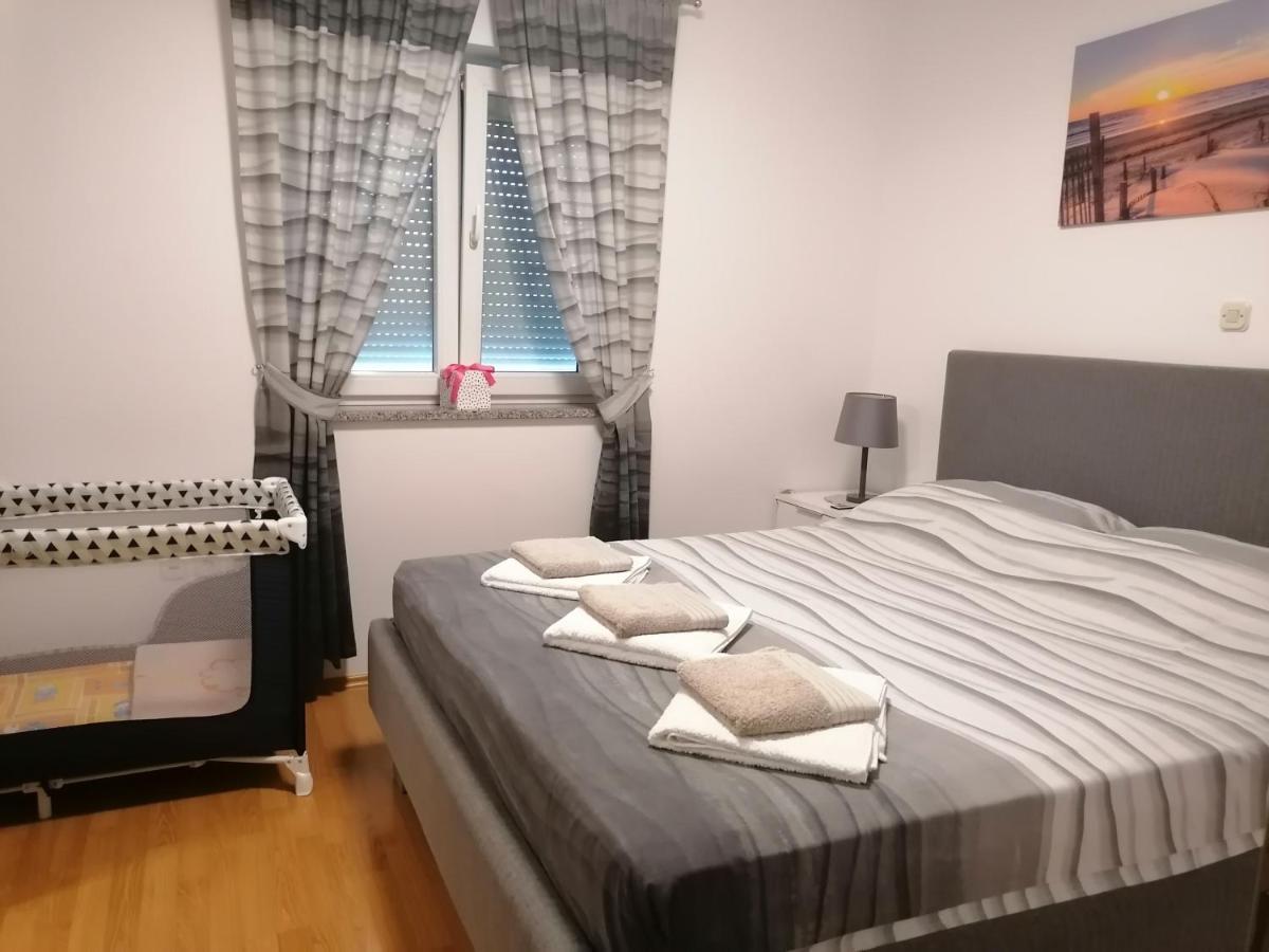 Apartment Suncica PUY Exterior foto