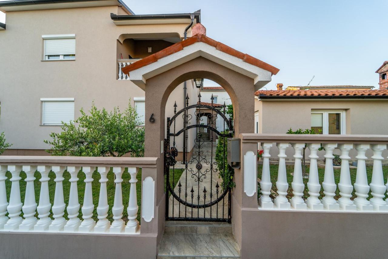 Apartment Suncica PUY Exterior foto
