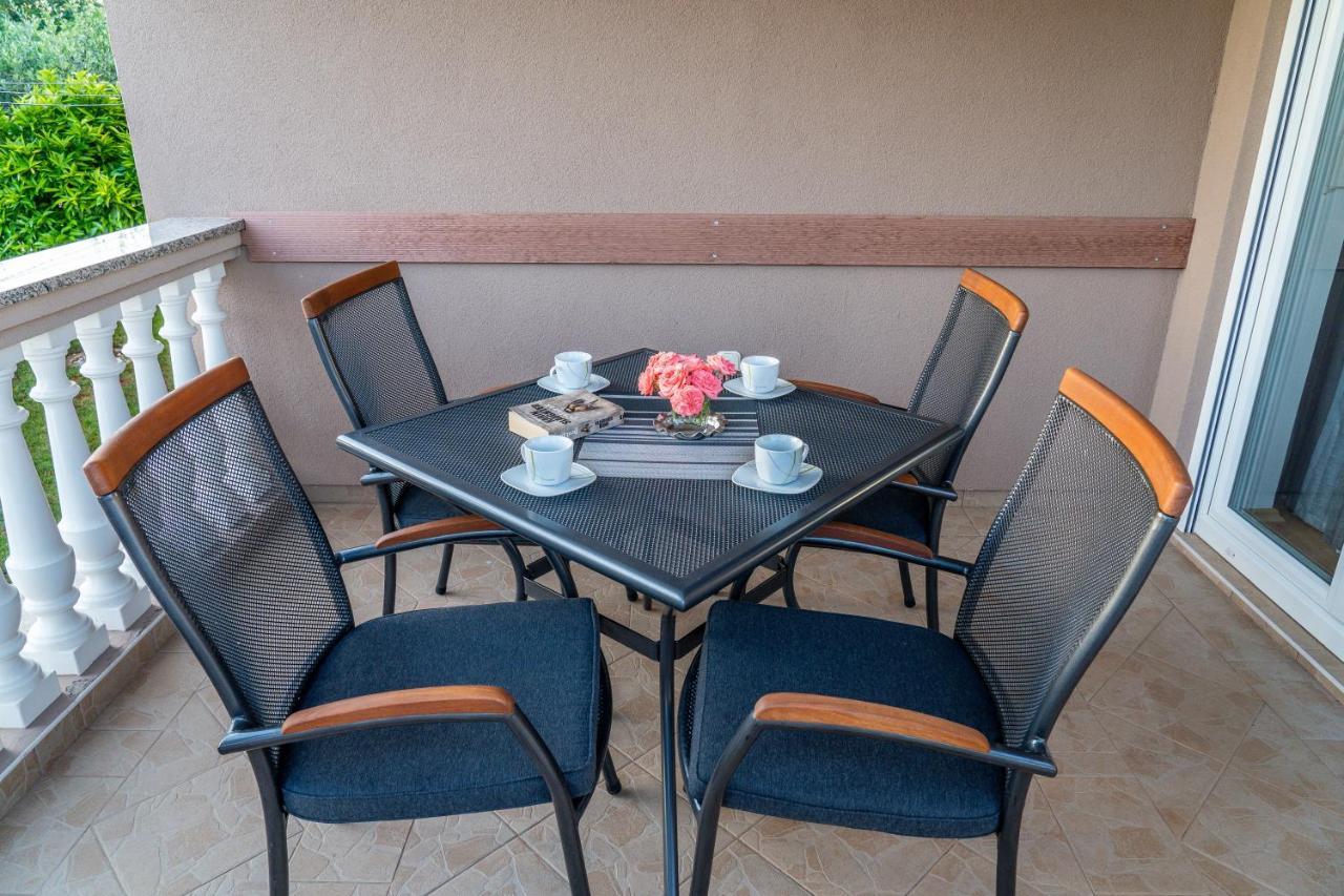 Apartment Suncica PUY Exterior foto