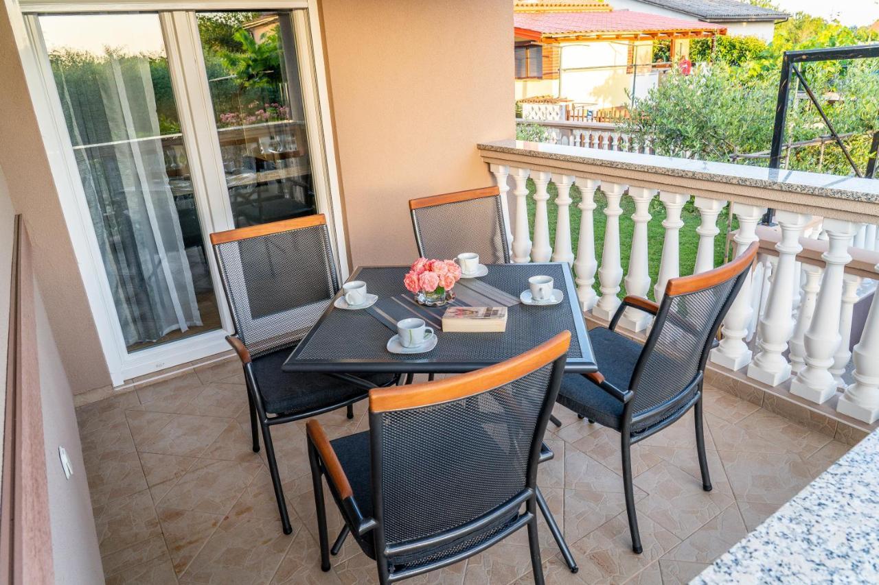 Apartment Suncica PUY Exterior foto