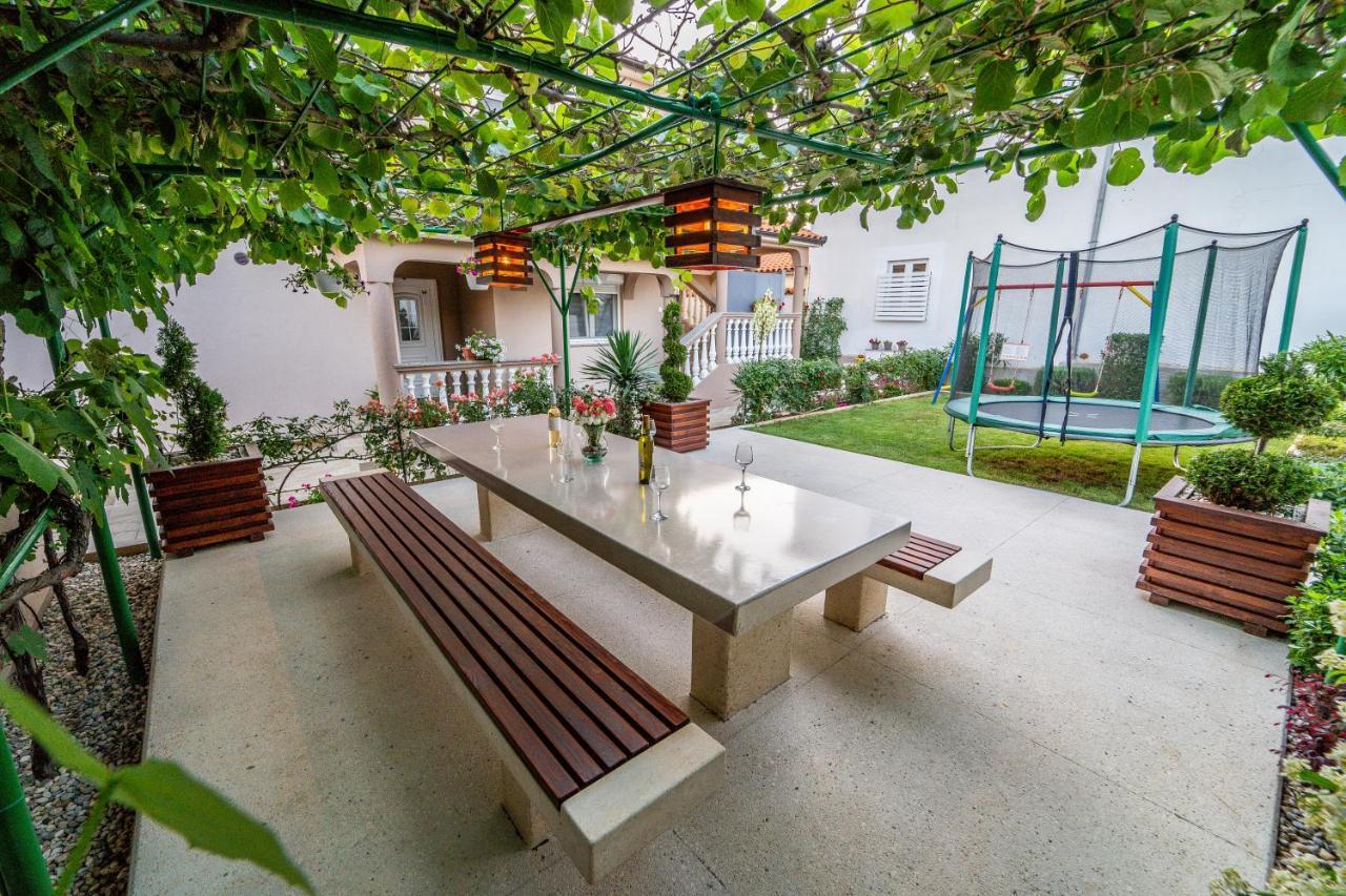 Apartment Suncica PUY Exterior foto
