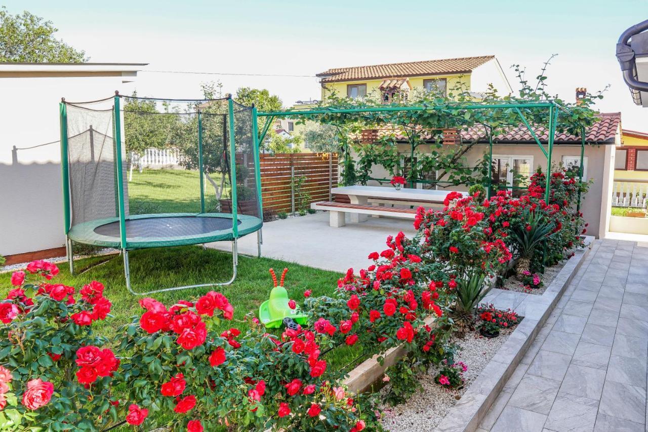 Apartment Suncica PUY Exterior foto