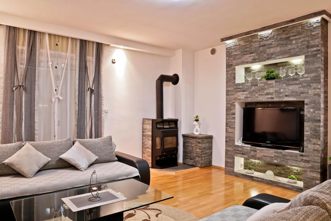 Apartment Suncica PUY Exterior foto
